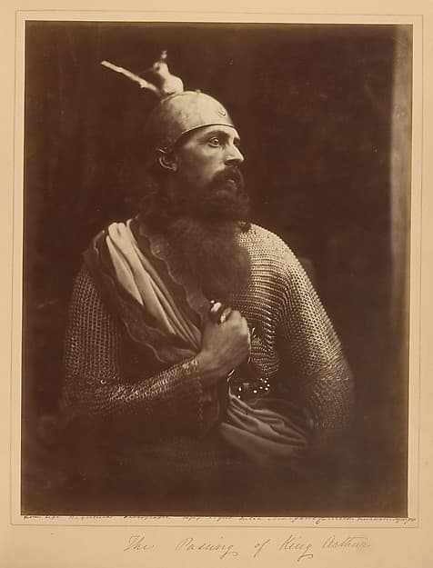 Джулия Маргарет Камерон. Фотография «The Passing of King Arthur»